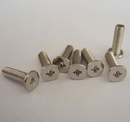  Machine screw