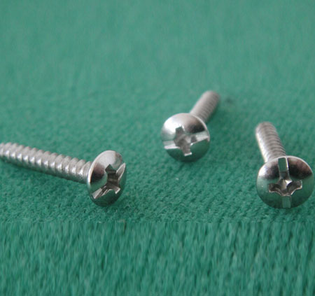 Tapping screw